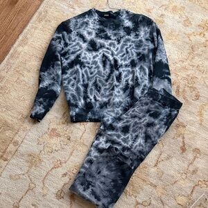 Monrow Crystal Tie-Dye Set